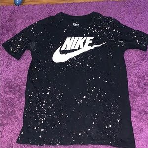 Boys grade school Nike shirt